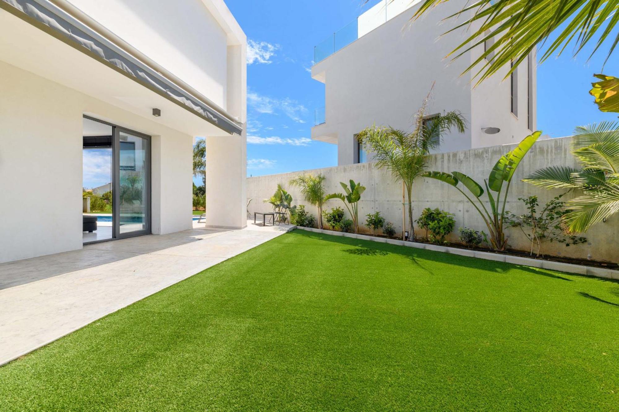 By The Beach - Royal Sapphire Villa Protaras Extérieur photo